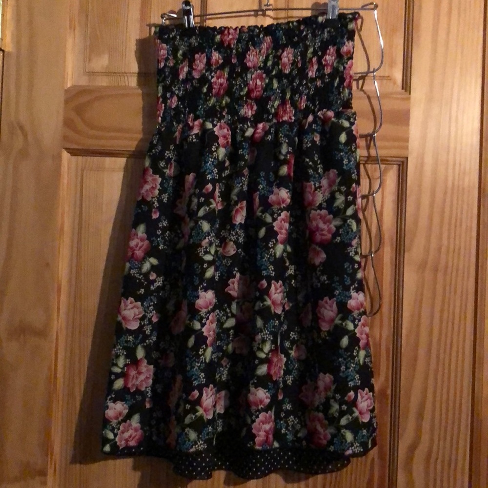Reversible strapless dress/cover up